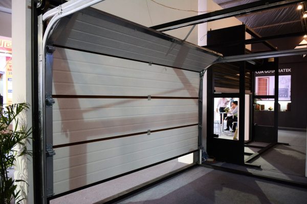 cửa cuốn Austdoor chính hãng và hàng nhái