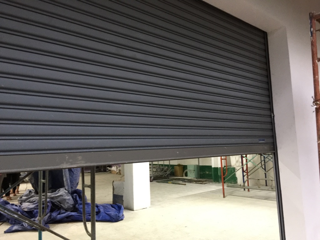 Cửa cuốn Austdoor có tốt không