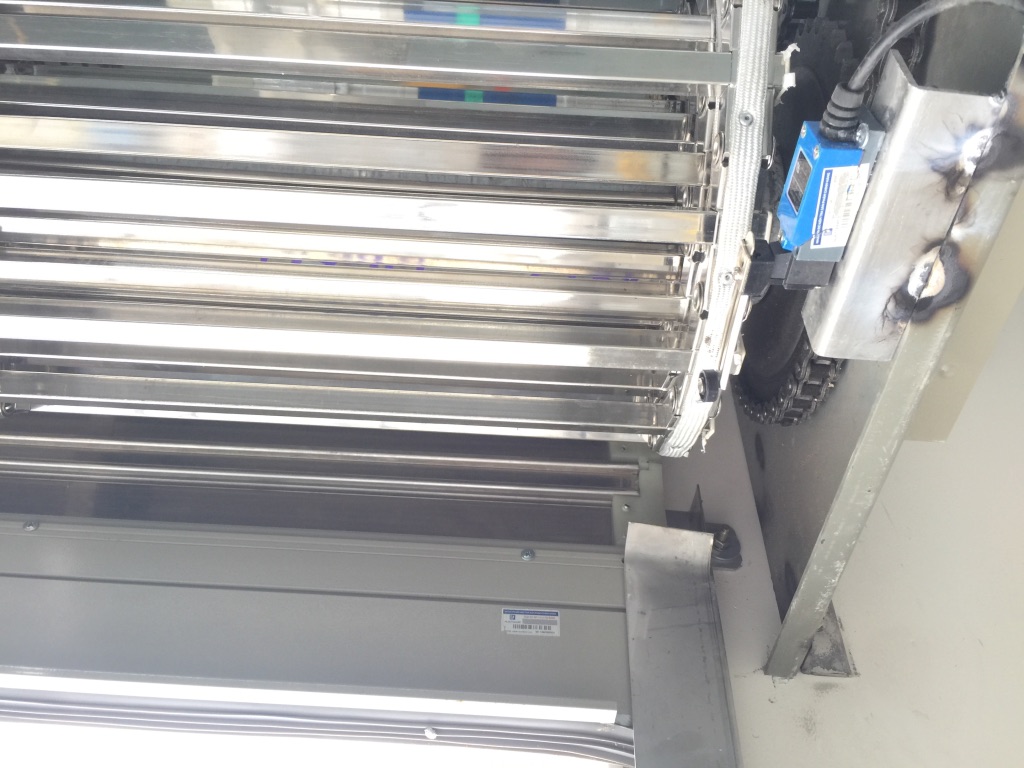 Có nên lắp đặt cửa cuốn Austdoor?